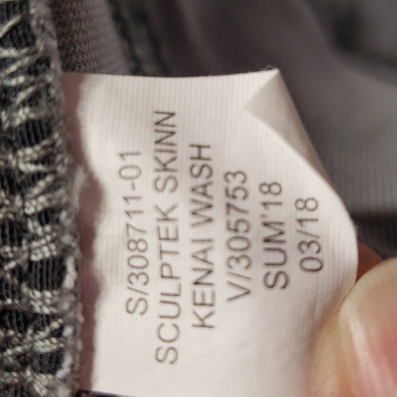 Athleta Women Sculptek Skinny Jeans 12 Gray Denim Cropped Stretchy Athleisure - Picture 10 of 15